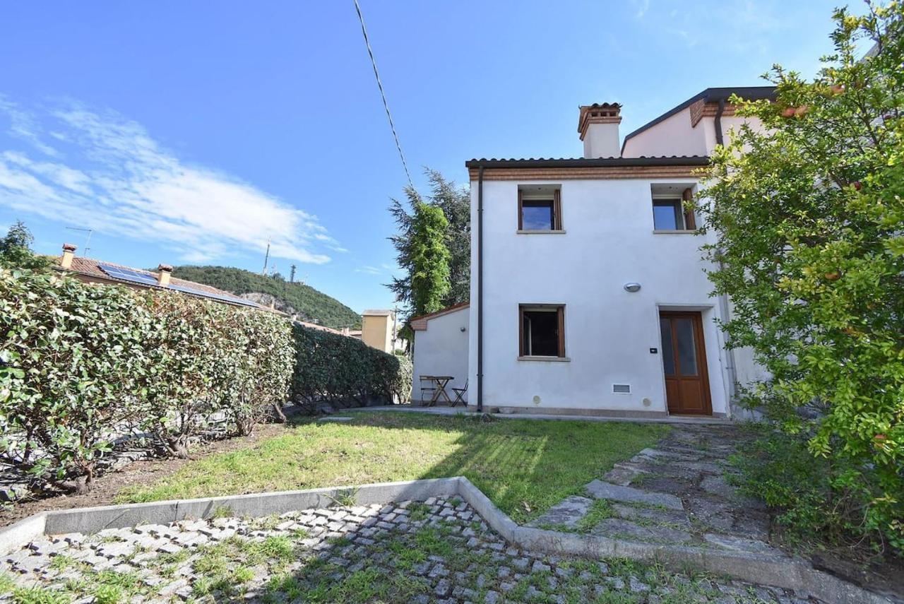 Calaone Wondeful Duplex Apartment Con Parcheggio X4 Baone Exterior foto
